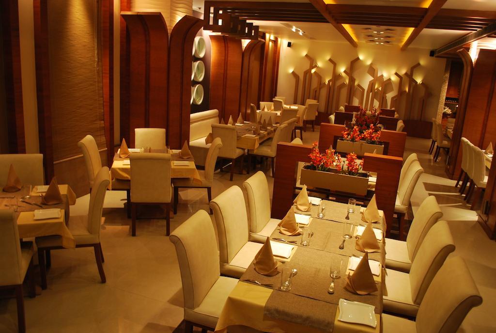 גווהטי Hotel Millennium מראה חיצוני תמונה