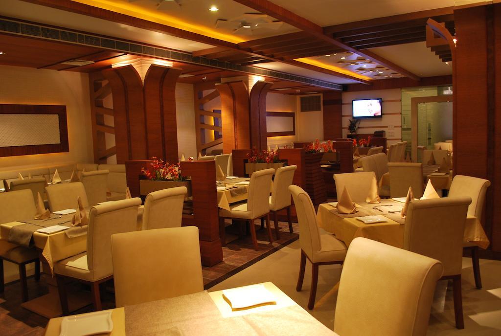 גווהטי Hotel Millennium מראה חיצוני תמונה