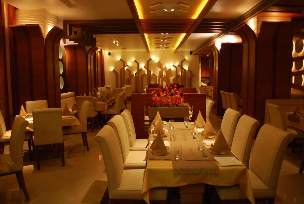 גווהטי Hotel Millennium מראה חיצוני תמונה